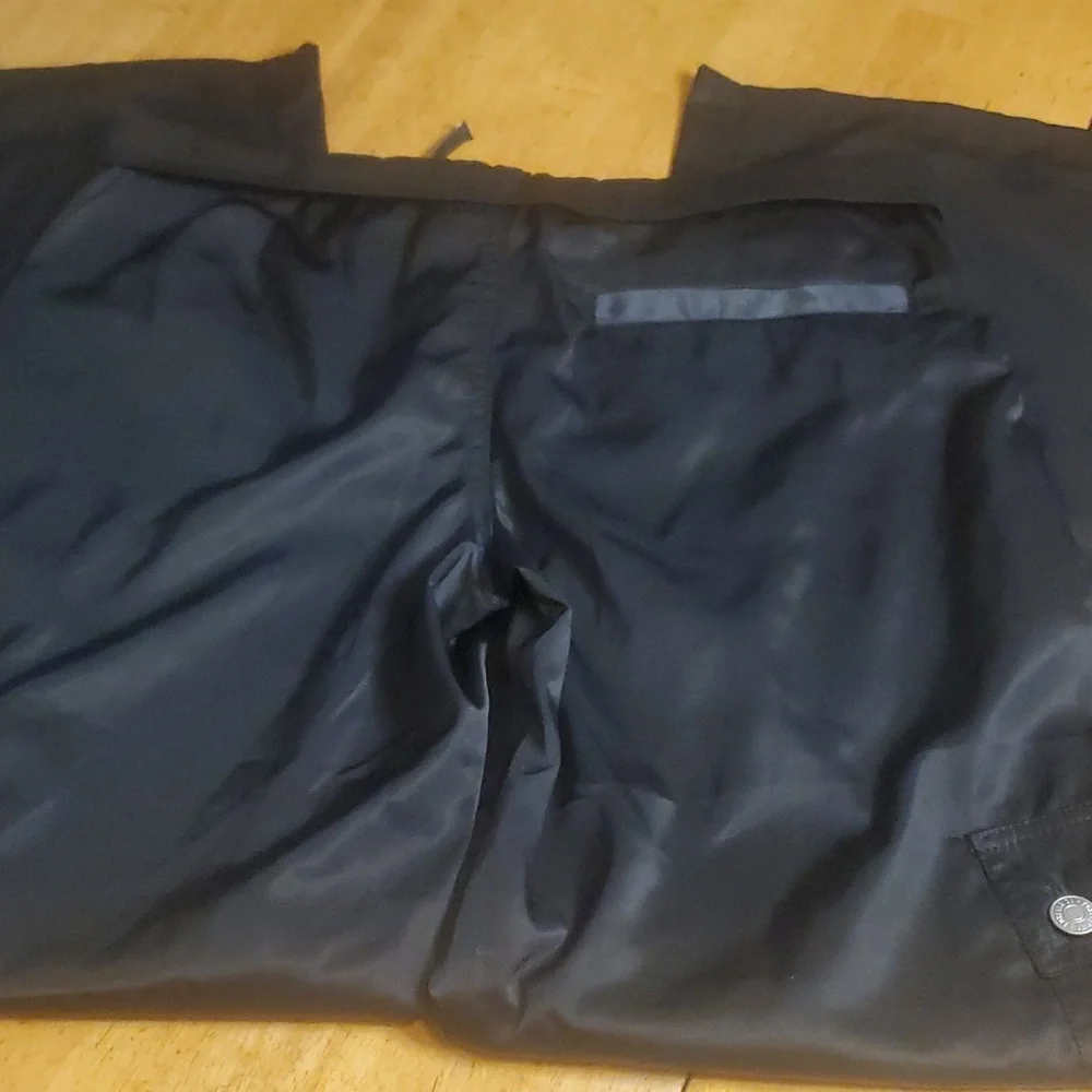 Forever 21 satin cargo pants size medium - Picture 4 of 7
